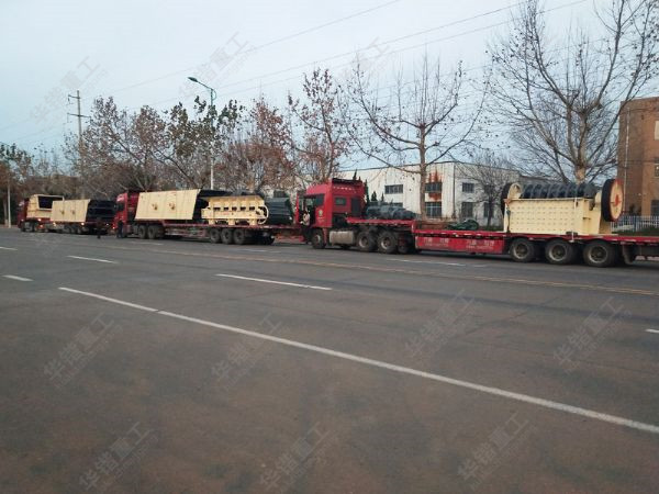 設備發(fā)貨現場